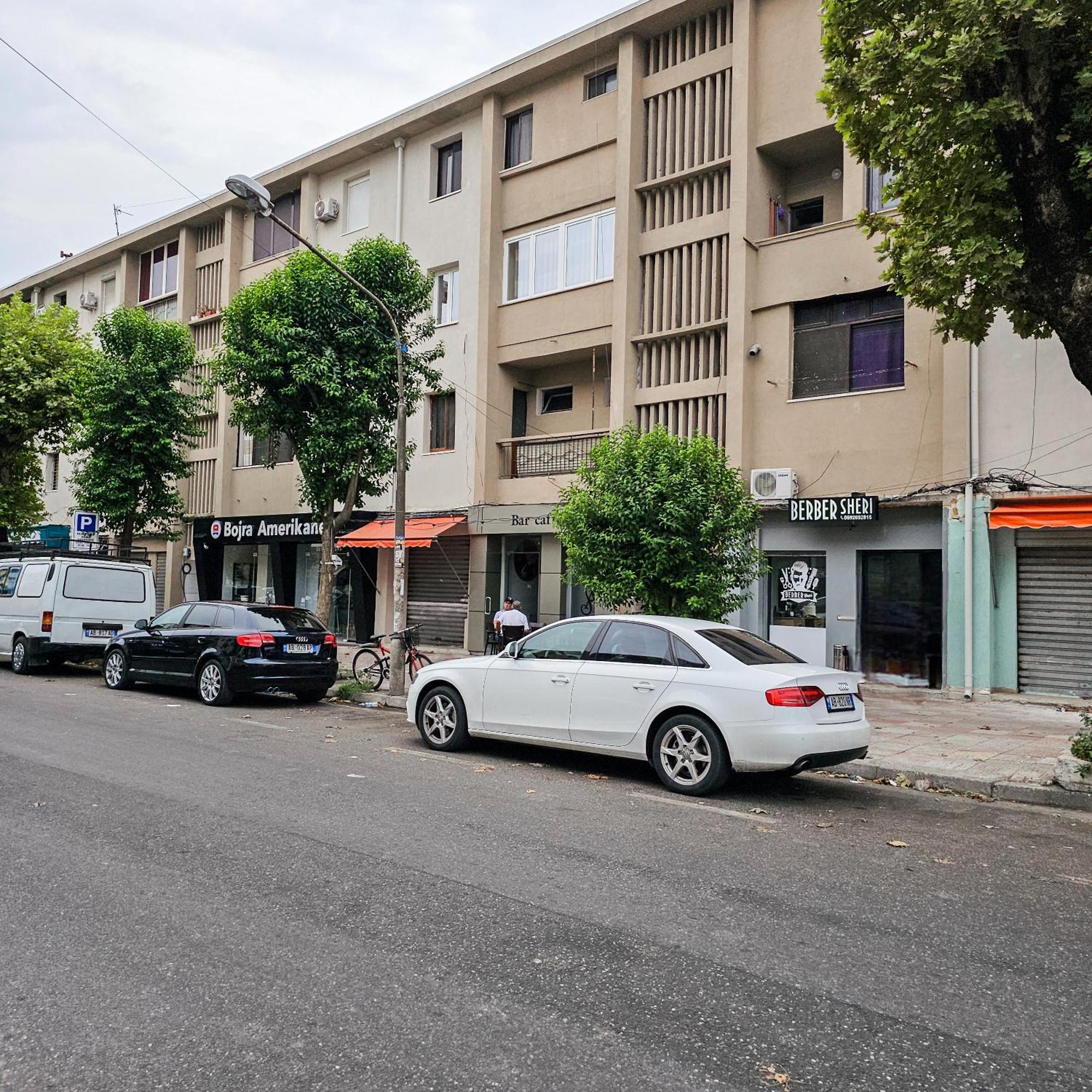Klea Apartments Shkodër Exteriör bild